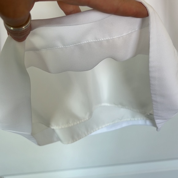 J by J. Crew White Top. - Picture 5 of 7